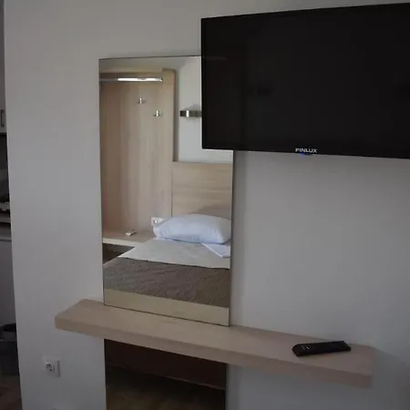 Thea Aparthotel